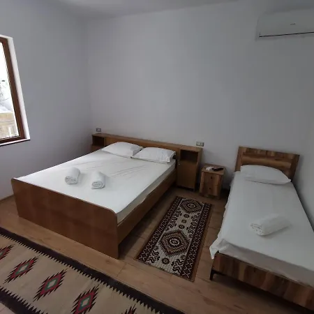 Bujtina Valgent Bed & Breakfast Berat