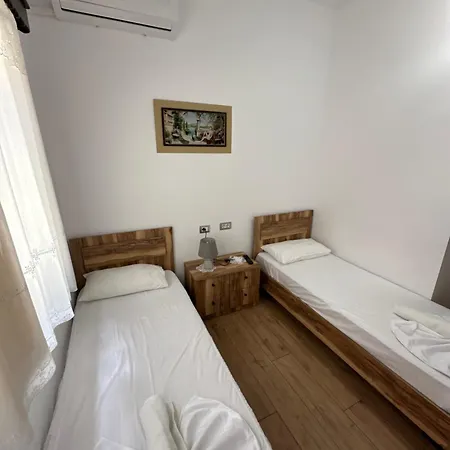 Bed & Breakfast Bujtina Valgent Berat