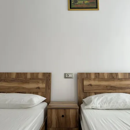 Bed & Breakfast Bujtina Valgent 3*