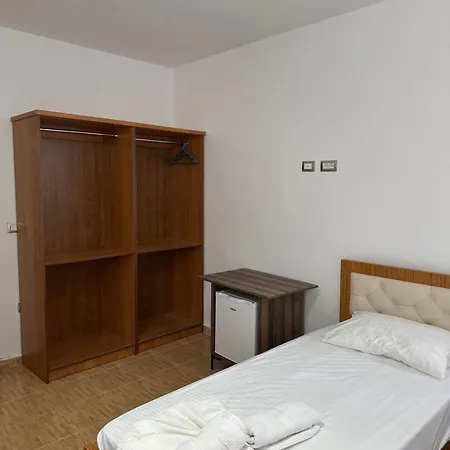 Bujtina Valgent Bed & Breakfast