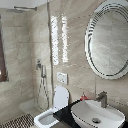 Bujtina Valgent 3*