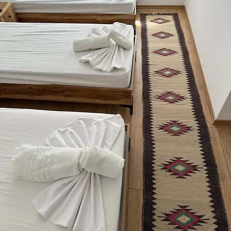 Bujtina Valgent 3*