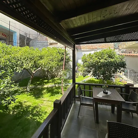 Bujtina Valgent 3* Берат