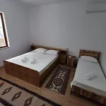 Bujtina Valgent Bed & Breakfast Berat