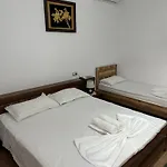 Bed & Breakfast Bujtina Valgent 3*