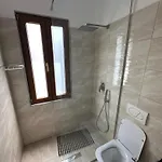 Frühstückspension Bujtina Valgent 3*