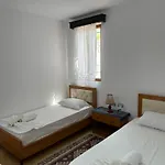 Bujtina Valgent Frühstückspension
