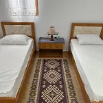 Frühstückspension Bujtina Valgent 3*