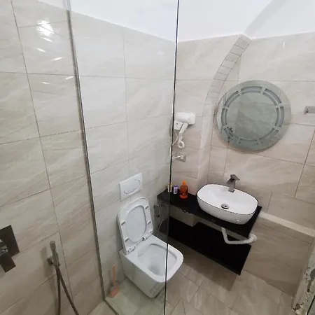Bujtina Valgent 3*