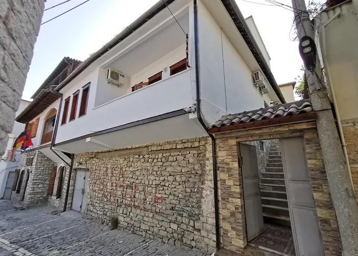 Bujtina Valgent Bed & Breakfast 3*