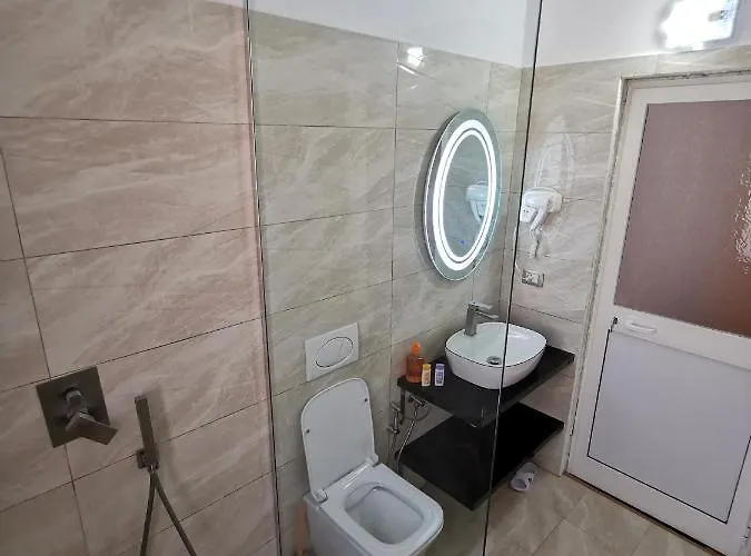 Bujtina Valgent 3*